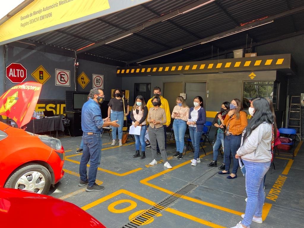 Clase de manejo en EMAM